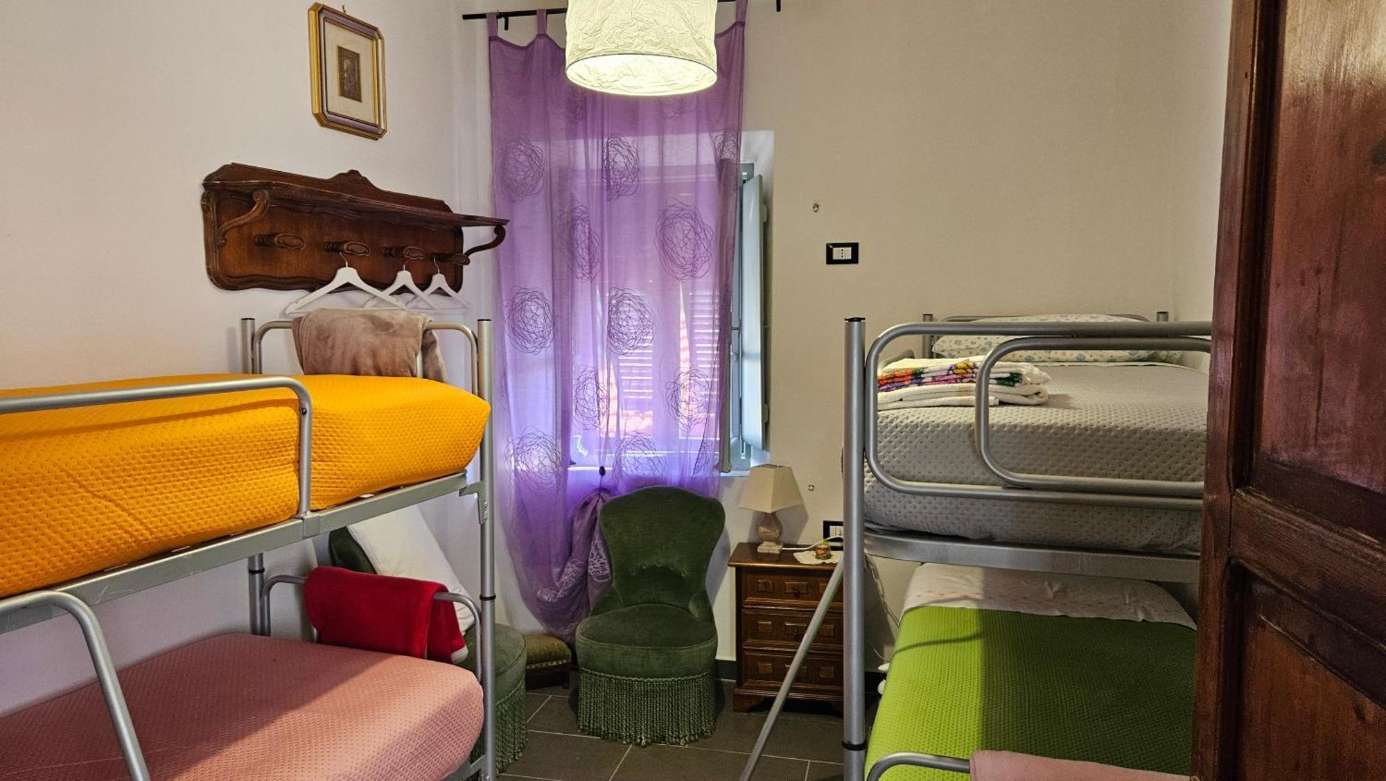 Appartamento Nel Borgo - Casa Del Pellegrino Sulla Via Francigena Аула Екстериор снимка